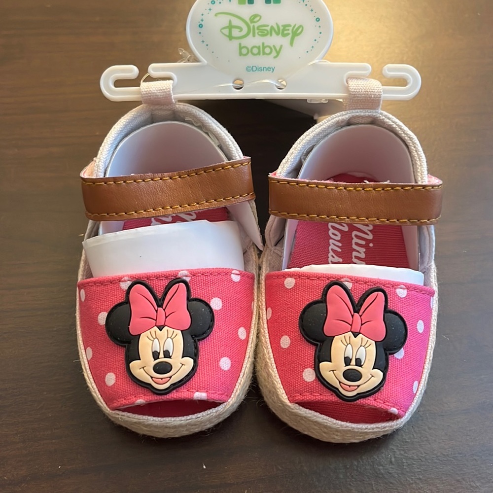 NWT - Disney Baby Minnie Mouse Baby Girl Sandals 3-6 MO